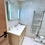 L'elegance Rue D'antibes - Palais & Plages - 200 M Croisette - Parking Prive - Clim - Wifi