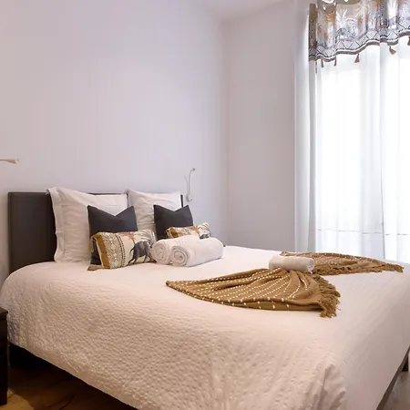 L'elegance Rue D'antibes - Palais & Plages - 200 M Croisette - Parking Prive - Clim - Wifi Cannes