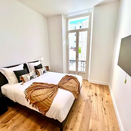 L'elegance Rue D'antibes - Palais & Plages - 200 M Croisette - Parking Prive - Clim - Wifi