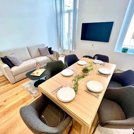 Apartamento L'elegance Rue D'antibes - Palais & Plages - 200 M Croisette - Parking Prive - Clim - Wifi