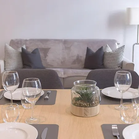 L'elegance Rue D'antibes - Palais & Plages - 200 M Croisette - Parking Prive - Clim - Wifi Apartamento *
