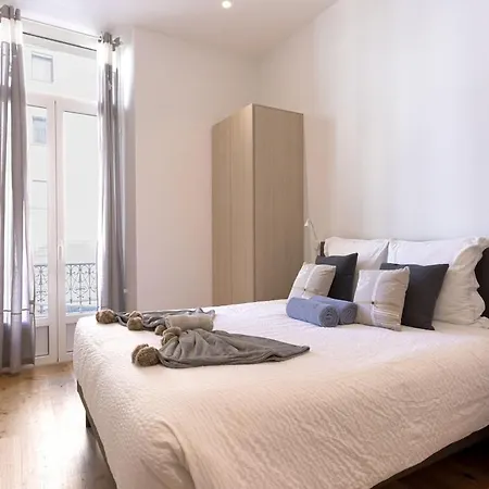 L'elegance Rue D'antibes - Palais & Plages - 200 M Croisette - Parking Prive - Clim - Wifi Cannes
