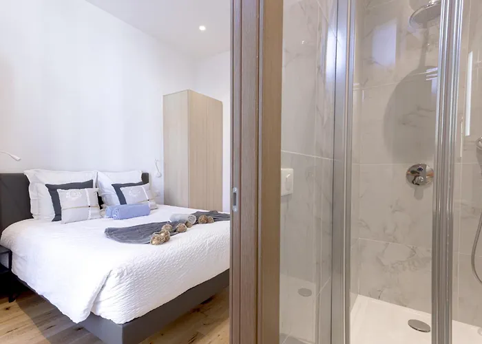 L'elegance Rue D'antibes - Palais & Plages - 200 M Croisette - Parking Prive - Clim - Wifi Apartman Cannes