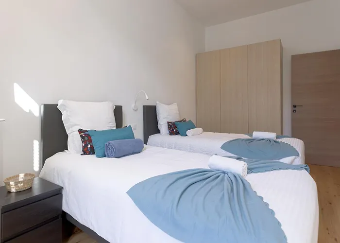 L'elegance Rue D'antibes - Palais & Plages - 200 M Croisette - Parking Prive - Clim - Wifi Apartman