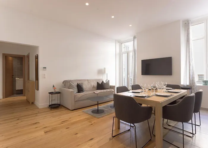 L'elegance Rue D'antibes - Palais & Plages - 200 M Croisette - Parking Prive - Clim - Wifi *