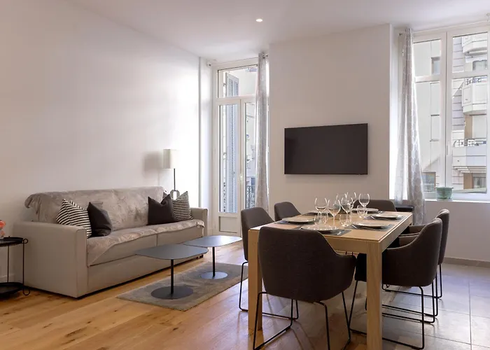 Apartman L'elegance Rue D'antibes - Palais & Plages - 200 M Croisette - Parking Prive - Clim - Wifi